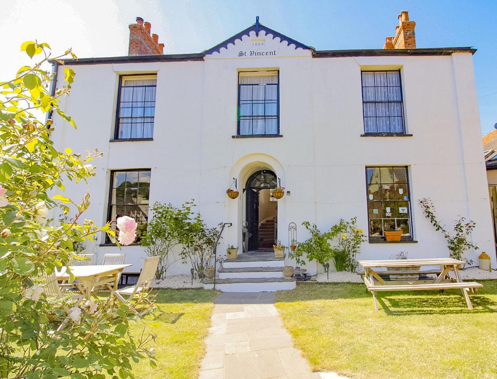 St Vincent Guest House Lynton Exterior foto